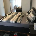 Renatas Place